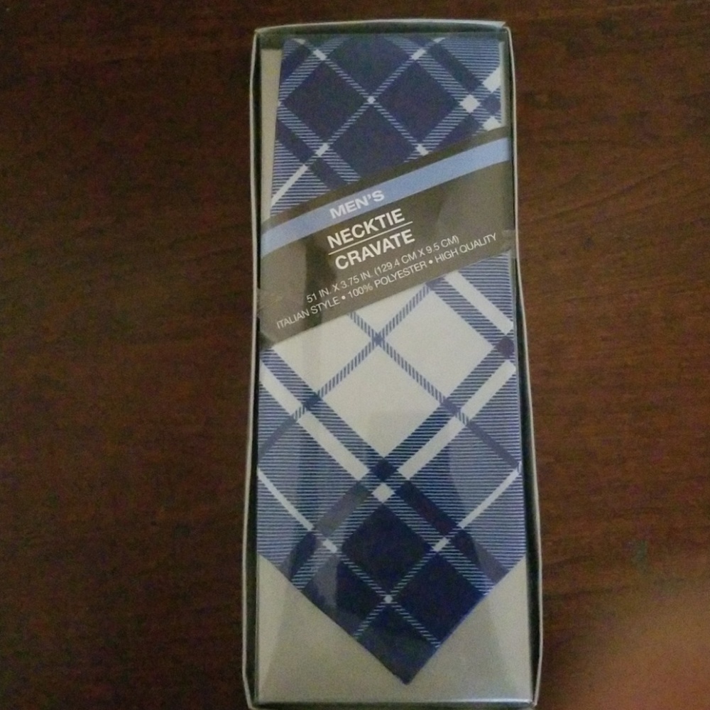 Men's necktie